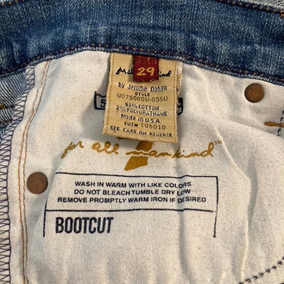 7 For All Mankind Jeans Lightly Distressed Denim Bootcut Mid-Rise 5 Pocket SZ 29 - Picture 10 of 15
